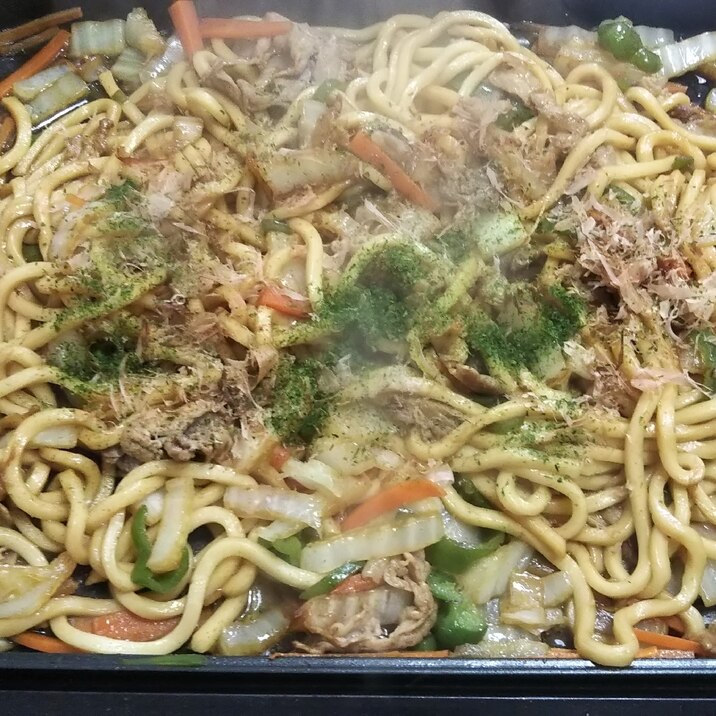 ホットプレートで白菜入り焼うどん